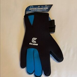 Men's Neoprene Fishing Gloves in Black and Blue